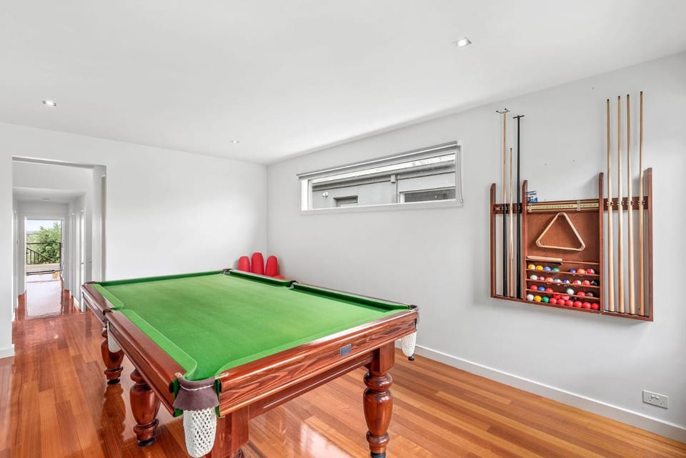 Billiard