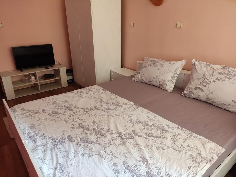 Стая за гости на град Бургас. Apartment in Burgas