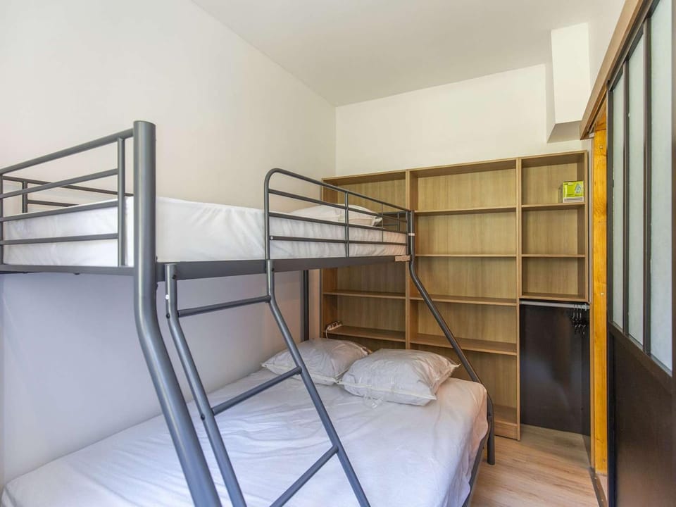 Appartement rénové pour 8 avec Wifi à Cauterets - FR-1-401-250 Apartment in Cauterets