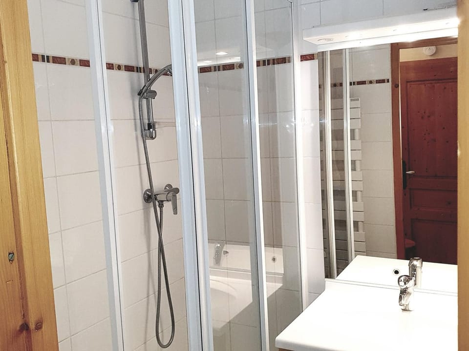Appartement Duplex 3 Pièces, 6 Pers, Méribel Centre, Proche Pistes - FR-1-411-862 Apartment in Les Allues