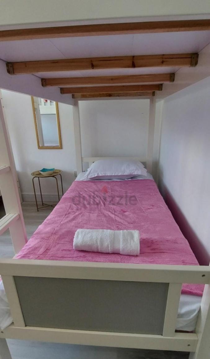bunk bed
