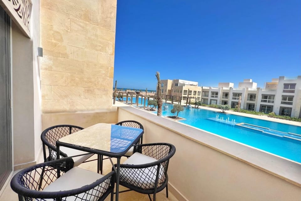 Day, View (from property/room), Balcony/Terrace, Pool view