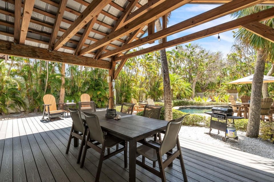 Shady Mango home House in Anna Maria Island