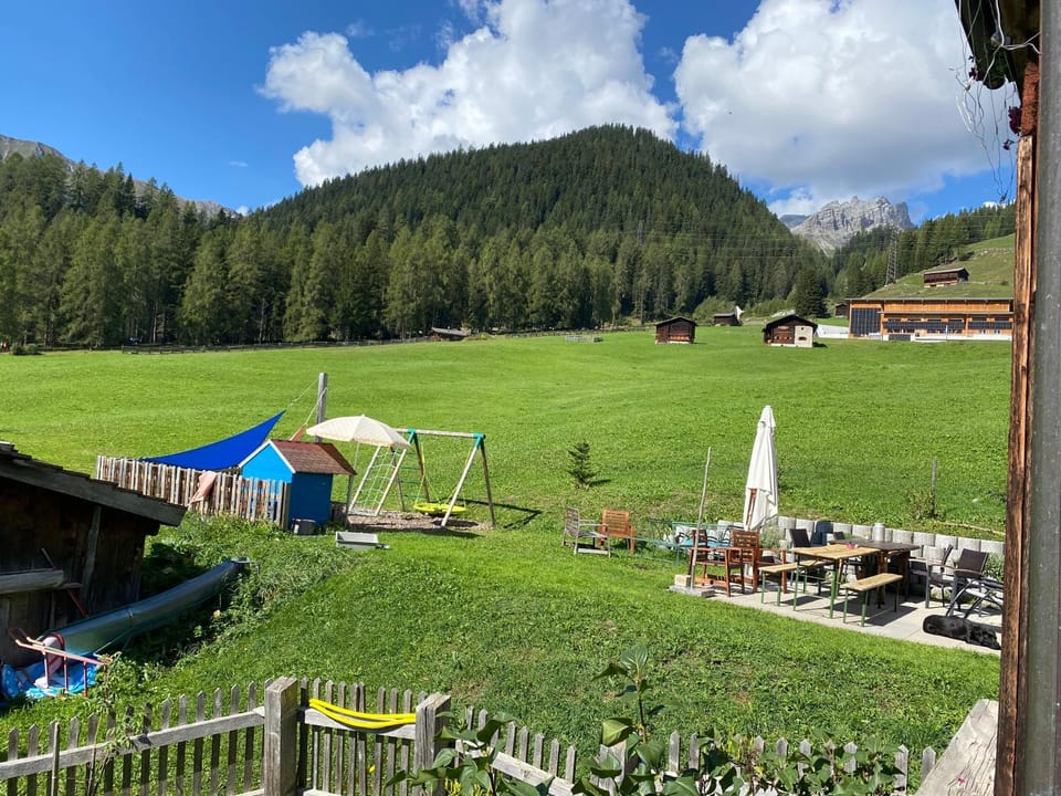 Garden view, Mountain view