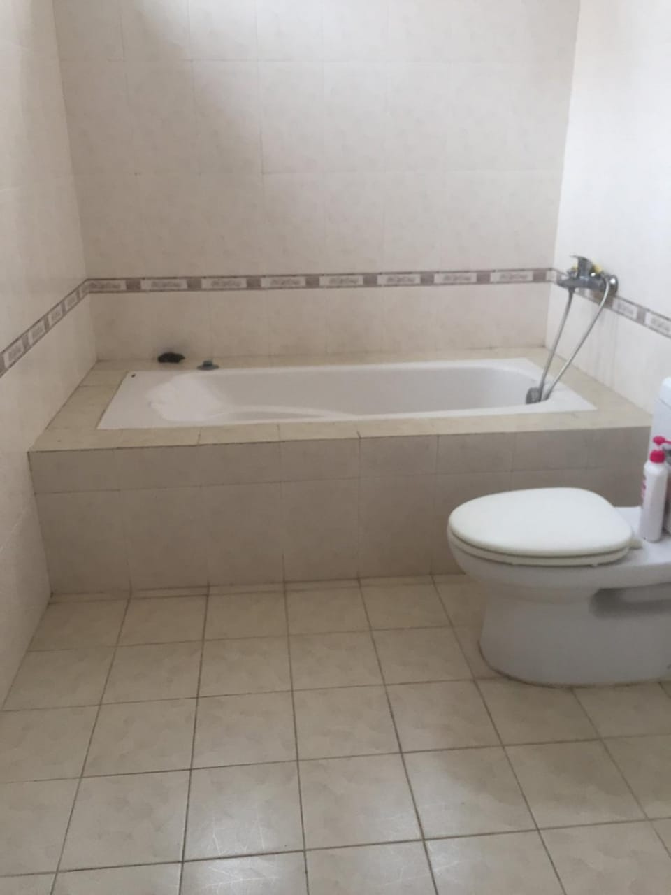 Shower, Toilet, Bathroom, Bath