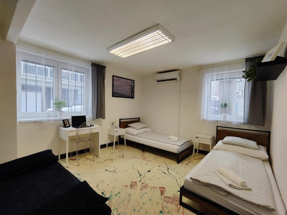 Bed, Photo of the whole room, Bedroom, towels, air conditioner