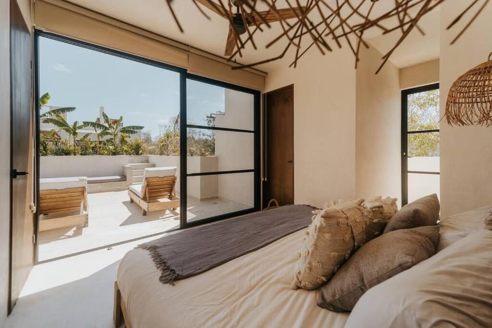 Torana Condo As Seen on HGTV Tropic Like it s Hot New Hit Show Villa in State of Quintana Roo