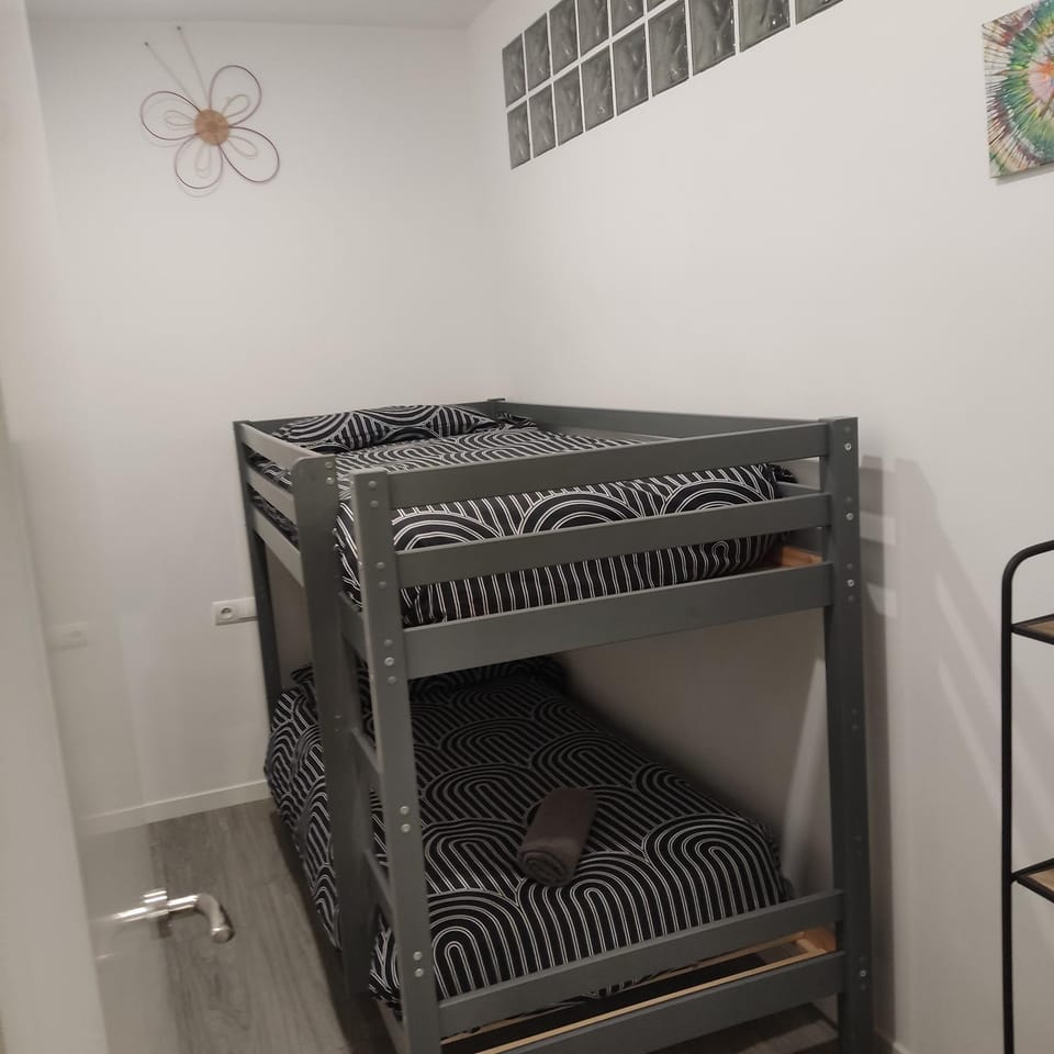 bunk bed