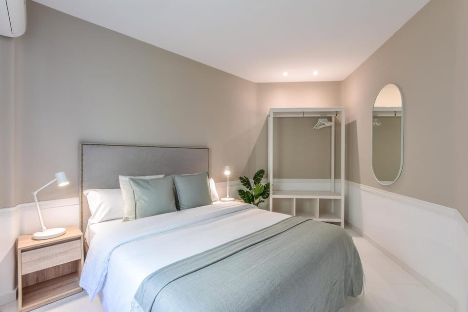 Bed, Bedroom