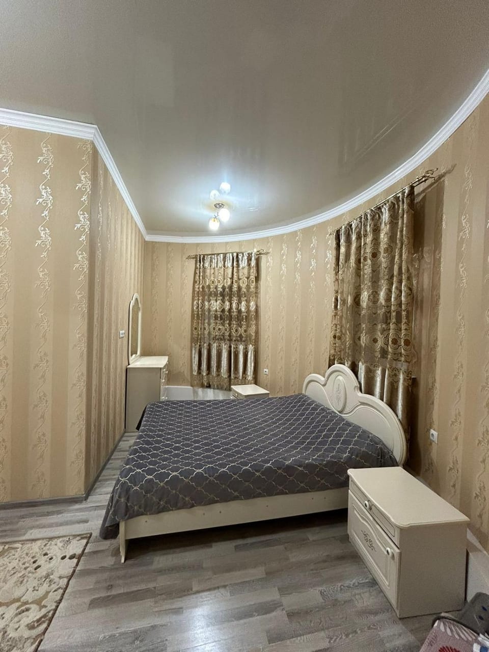 Property building, Bed