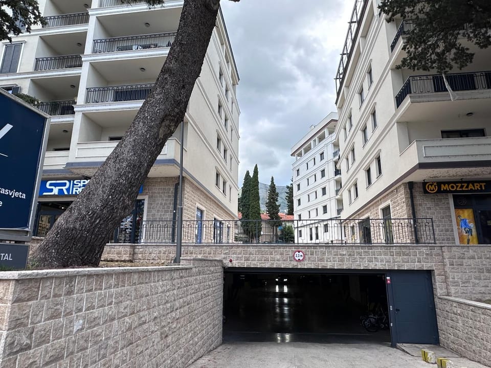 Property building, Parking