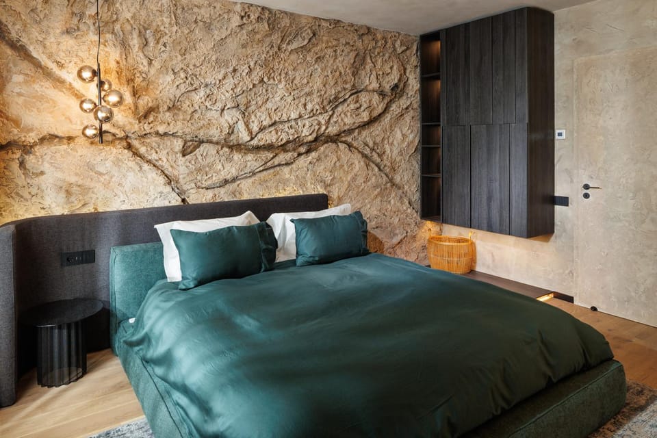 Bed, Bedroom, wardrobe