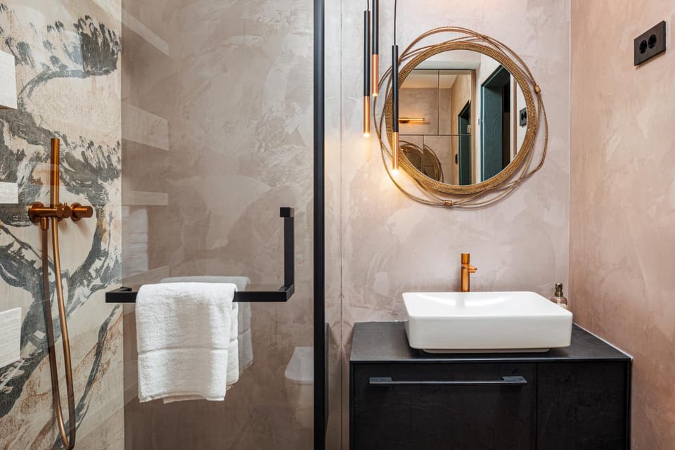 Shower, Bathroom