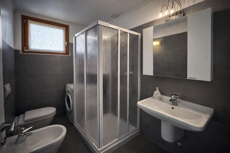 PARADISO DEL LAGO MARGHERITA 1 Apartment in Bellano