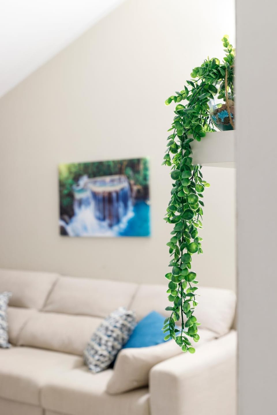 Living room, Decorative detail, Seating area