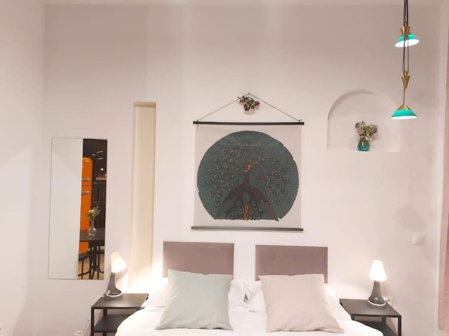 Sweet Dreams Suites Cosy Studio Piata Romana Apartment in Bucharest