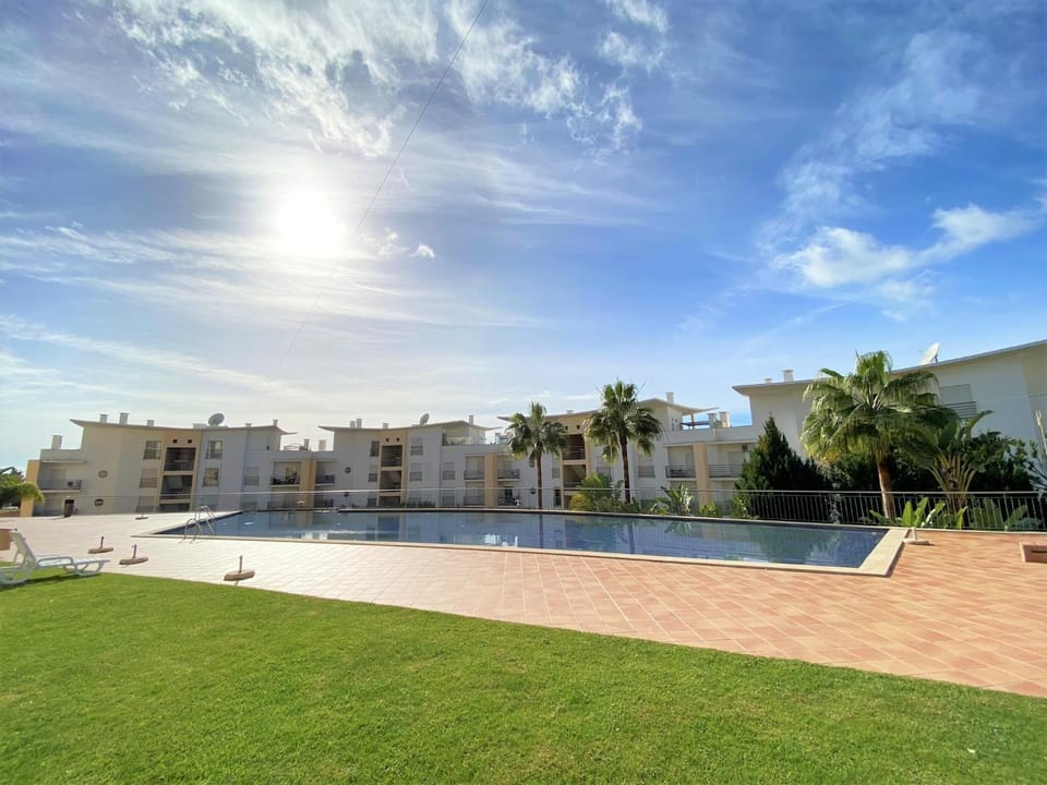 Property building, Garden, Pool view, Swimming pool