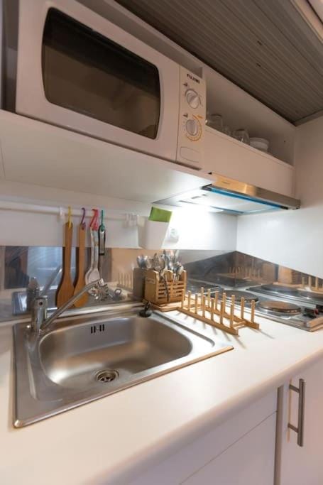 Huge villa Mykonos. Ideal for 8-12 guests House in Mykonos, Mikonos 846 00, Greece