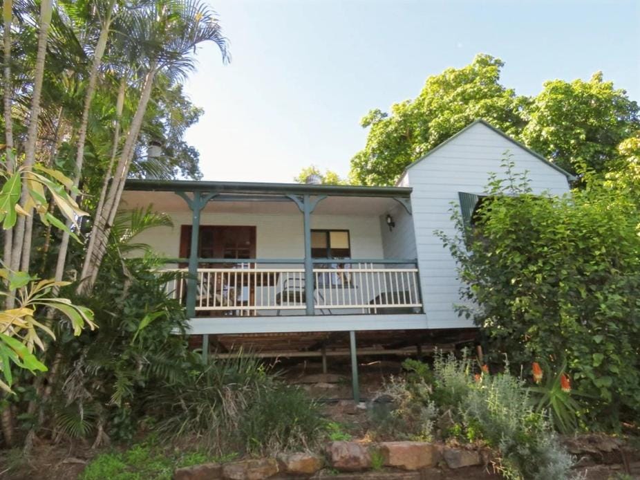 Property building, View (from property/room), Balcony/Terrace