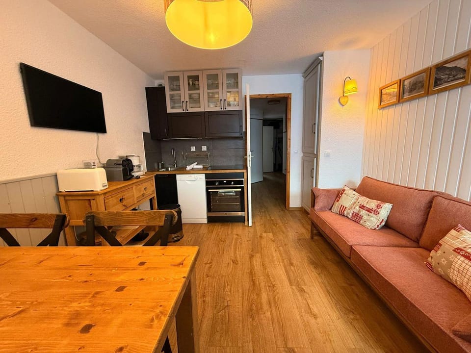 Appartement skis aux pieds avec parking et wifi à Tignes - FR-1-641-16 Apartment in Tignes