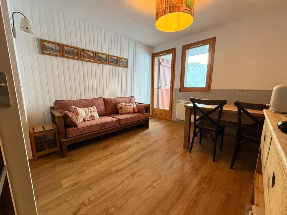Appartement skis aux pieds avec parking et wifi à Tignes - FR-1-641-16 Apartment in Tignes