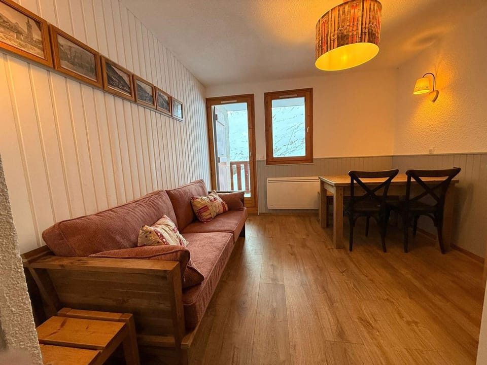 Appartement skis aux pieds avec parking et wifi à Tignes - FR-1-641-16 Apartment in Tignes