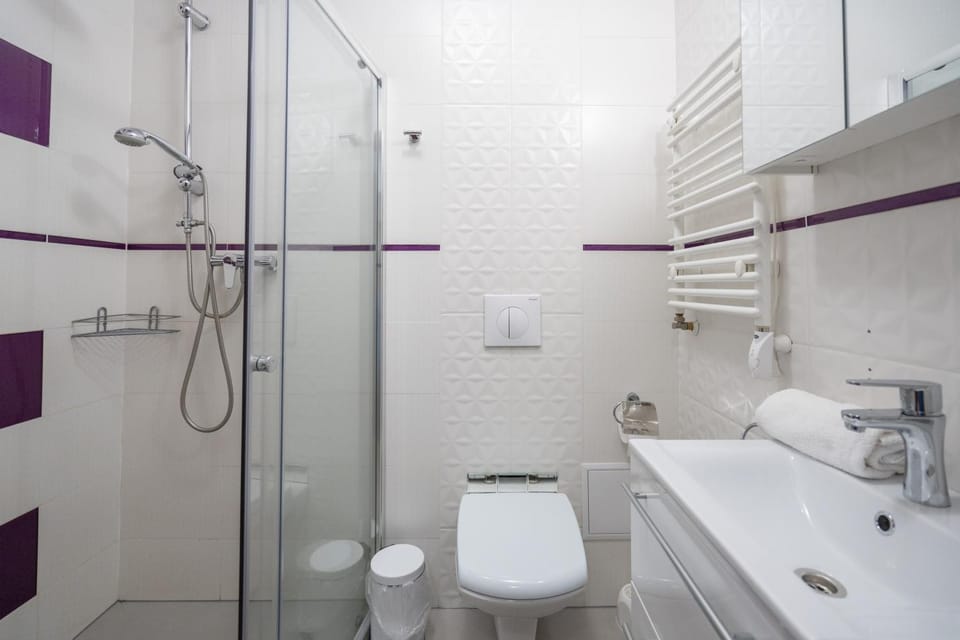 Shower, Bathroom, heating, microwave