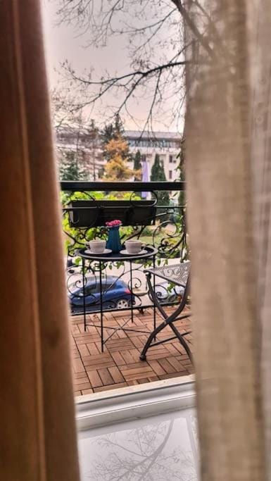Downtown studio-loft Apartment in Constanta