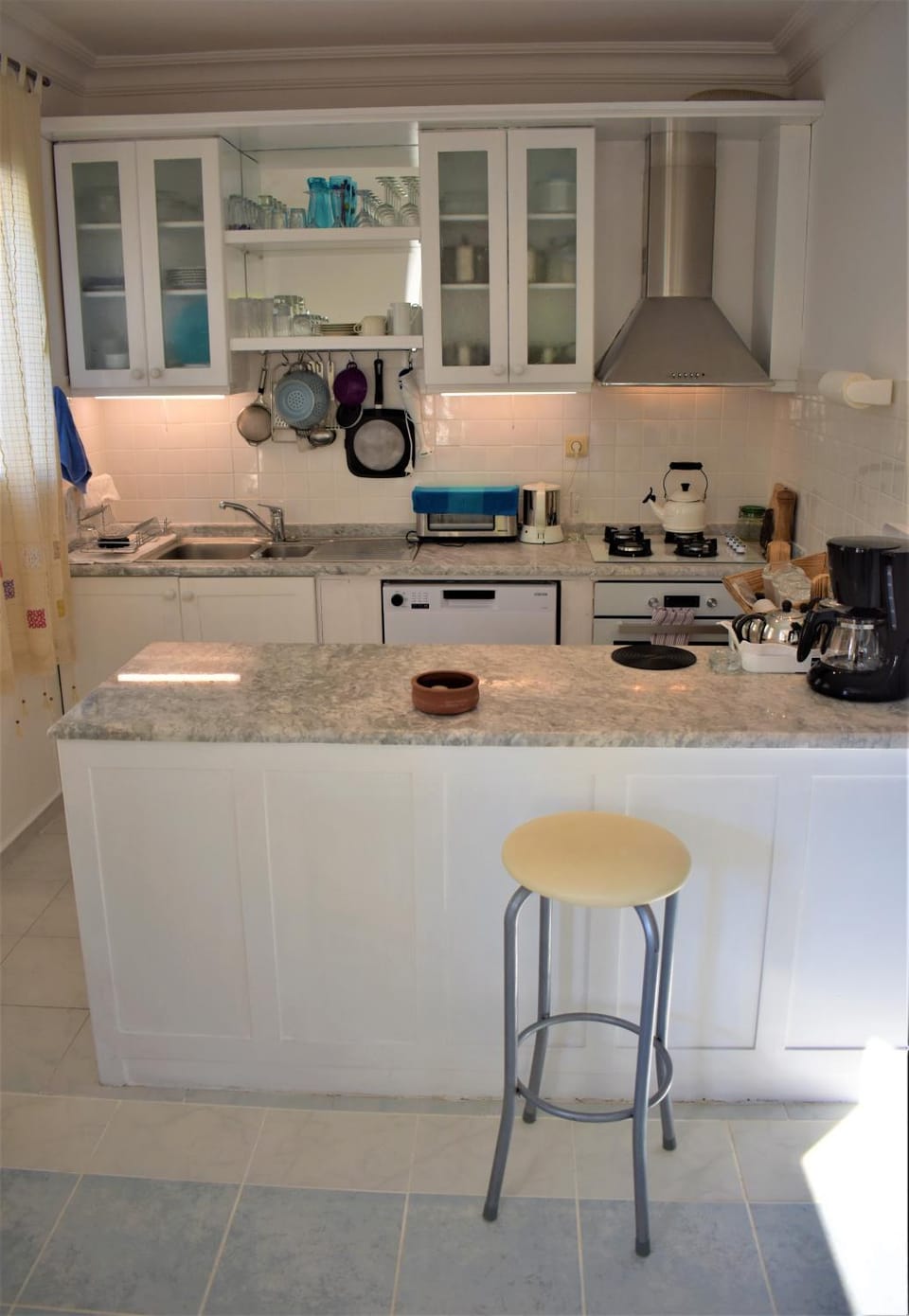 Coffee/tea facilities, Kitchen or kitchenette, Dining area, pet friendly, stove, toaster