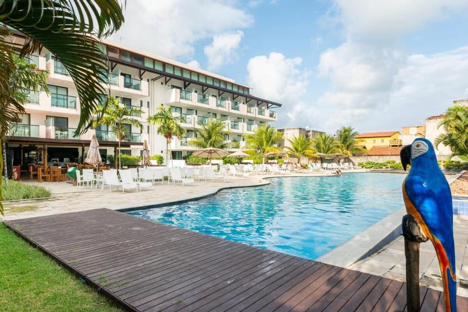 Swimming pool, sunbed
