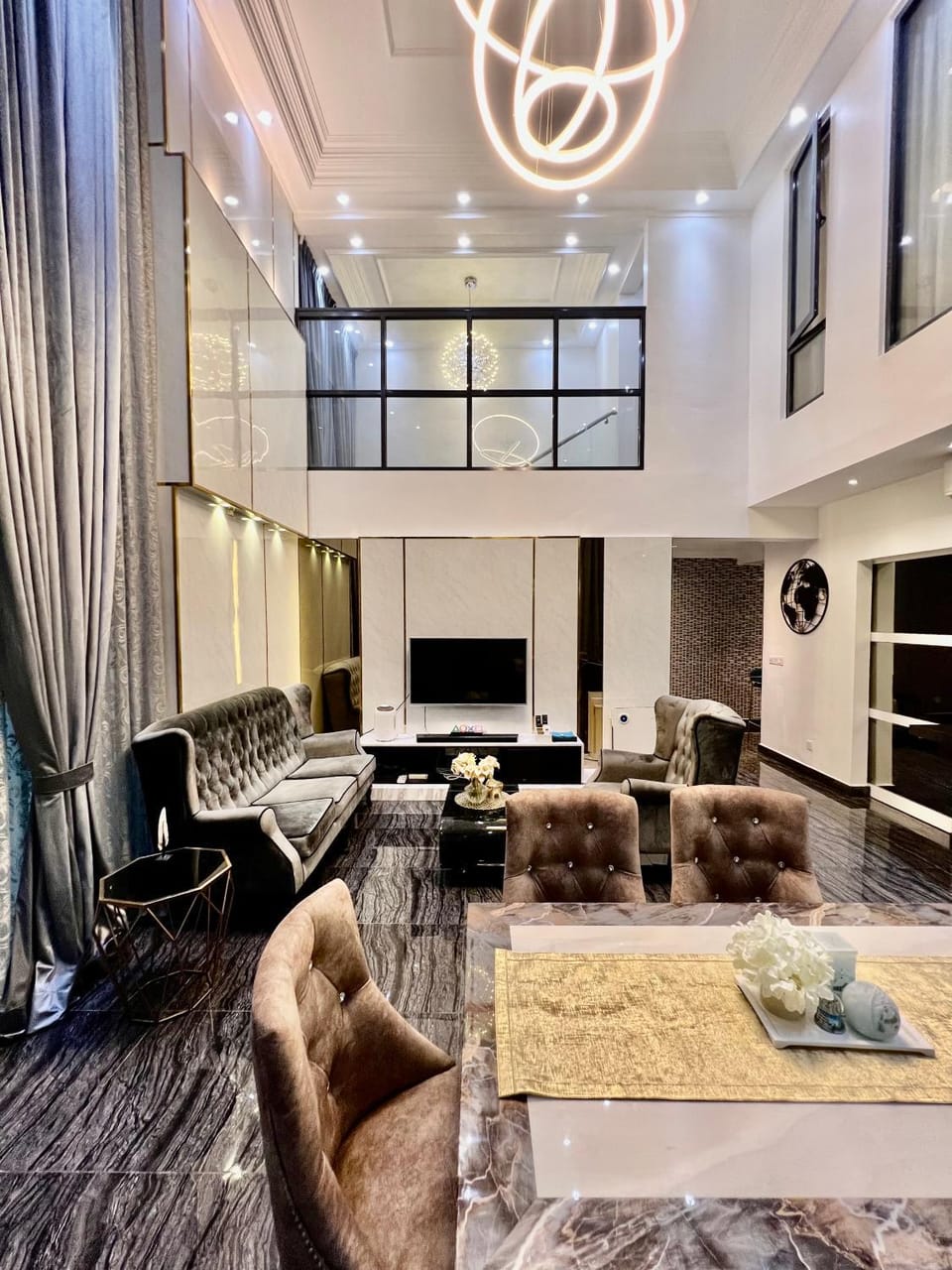 Communal lounge/ TV room, TV and multimedia, Seating area, Evening entertainment
