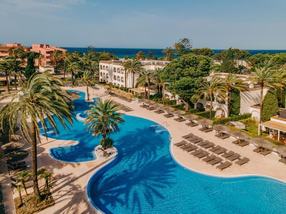 Garden, Sea view, Swimming pool