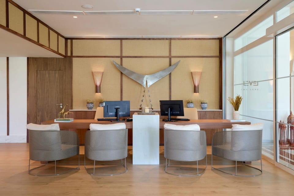 Facade/entrance, TV and multimedia, Lobby or reception