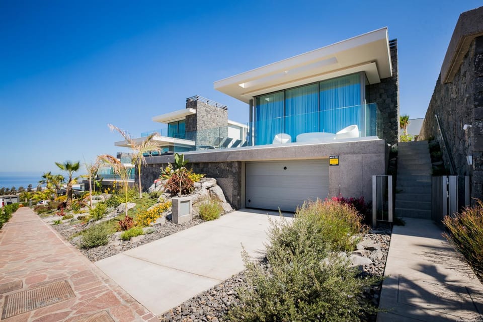 Property building, Natural landscape