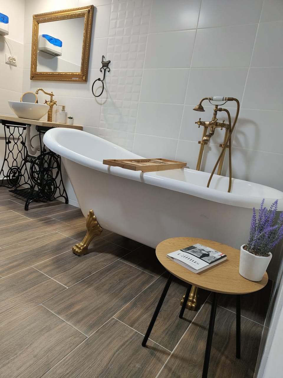 Hot Tub, Spa and wellness centre/facilities