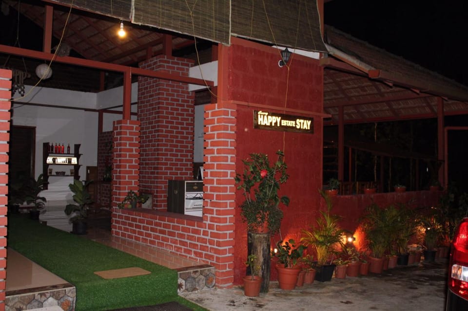 Coorg Happy Estate Stay Country House in Karnataka