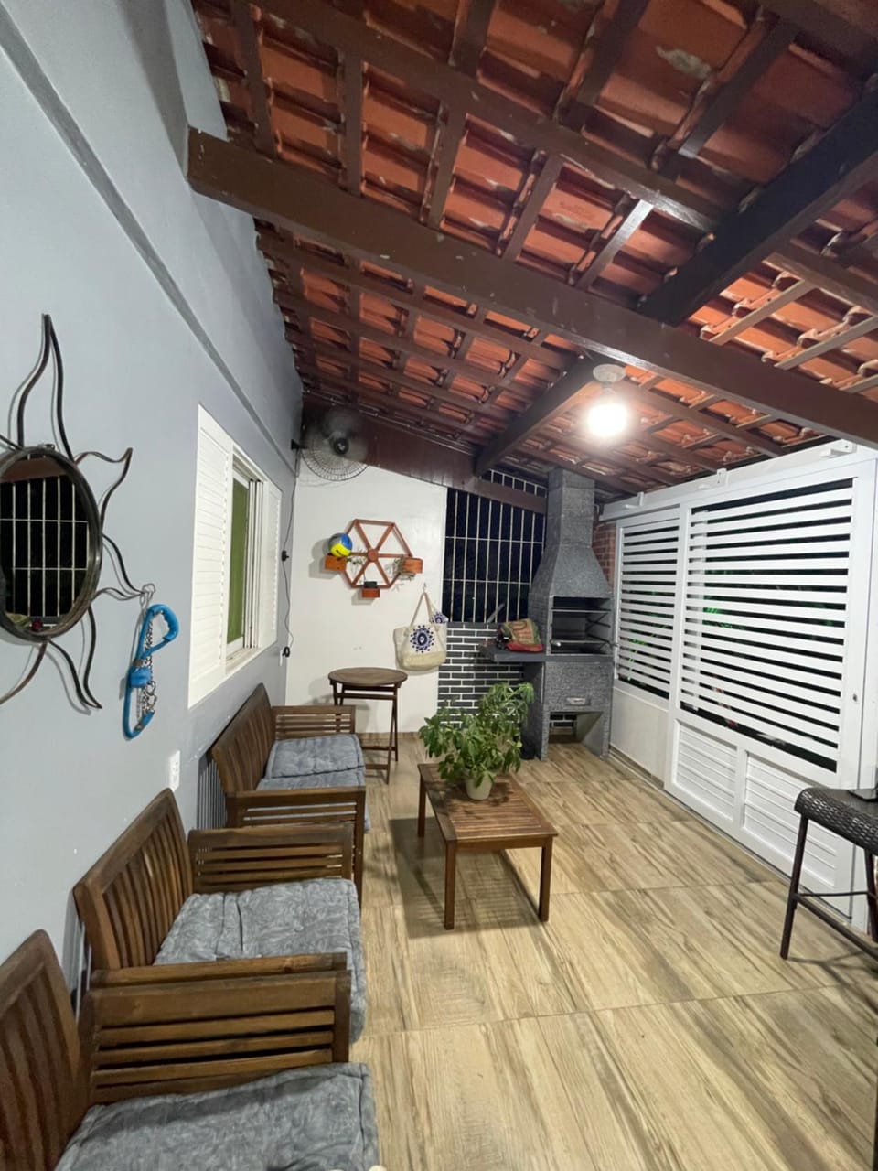 Casa em Itanhaém Pé na Areia ! A 100 metros do mar House in Itanhaém