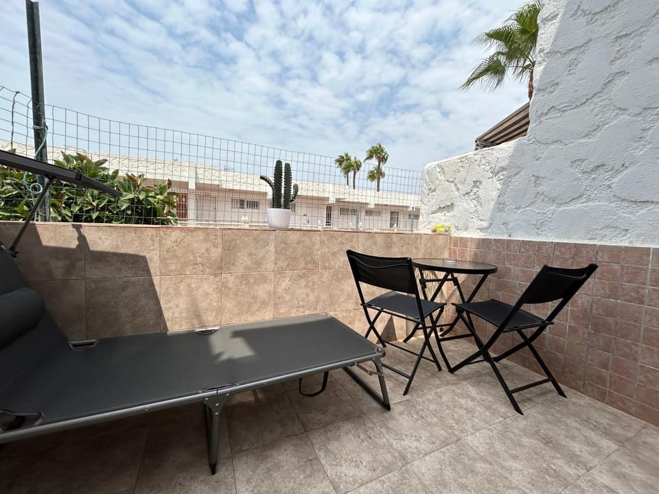 Practical and cozy apartment in southern Arona Apartment in Costa del Silencio
