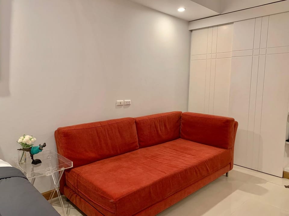 Supalai Oriental Place Apartment in Bangkok