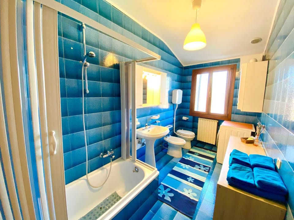 Shower, Bathroom, Bath