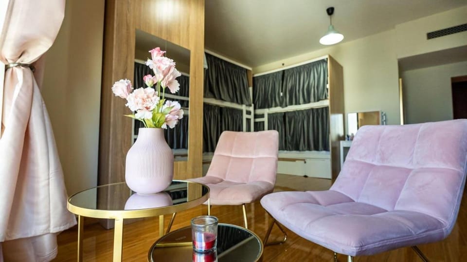 Prestige holiday home Bed space House in Dubai