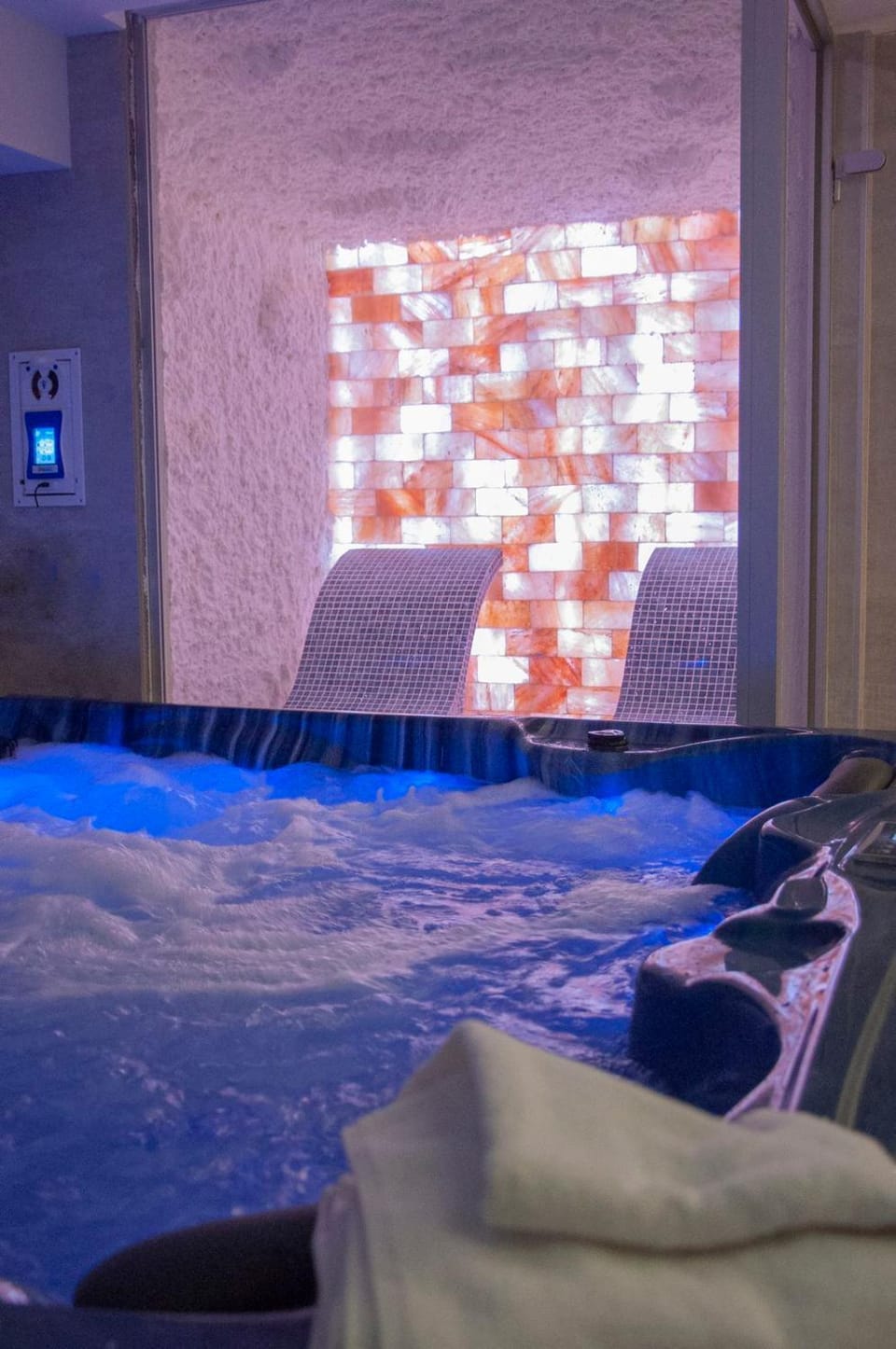 Hot Tub, Spa and wellness centre/facilities, Swimming pool