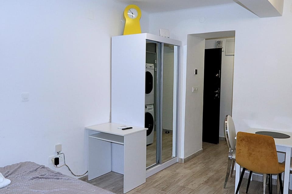 Cozy Downtown Condo Apartment in City of Zagreb