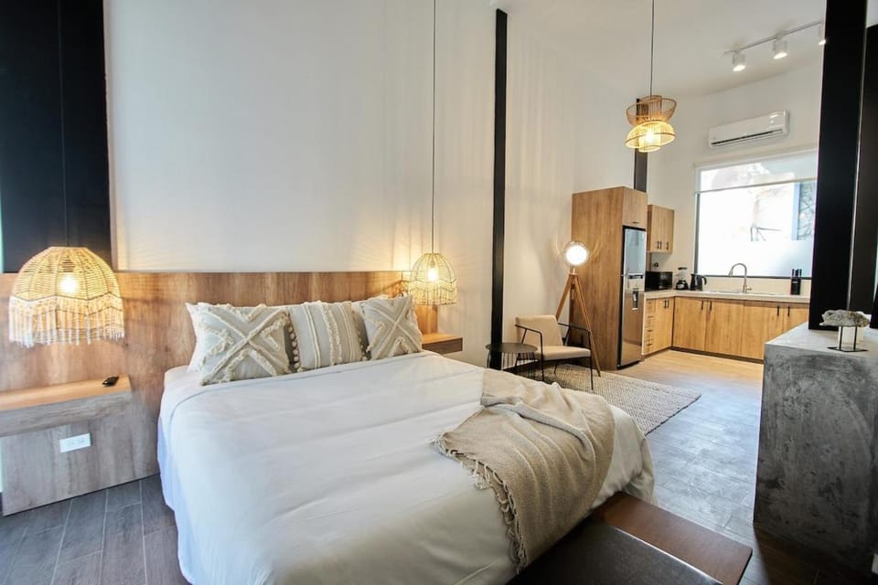 Bed, Photo of the whole room, Bedroom, wardrobe