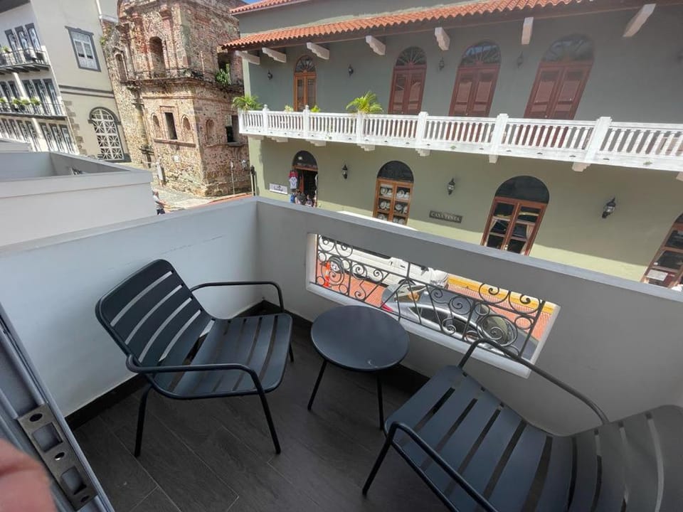 Property building, View (from property/room), Balcony/Terrace, Living room, Seating area
