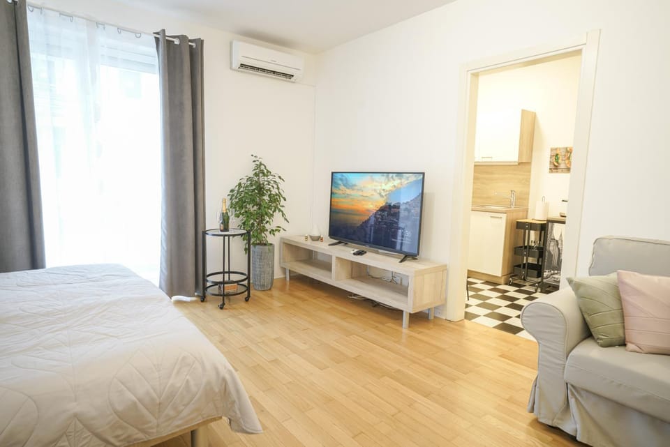 APARTIQUE ZAGREB self check in! Apartment in City of Zagreb
