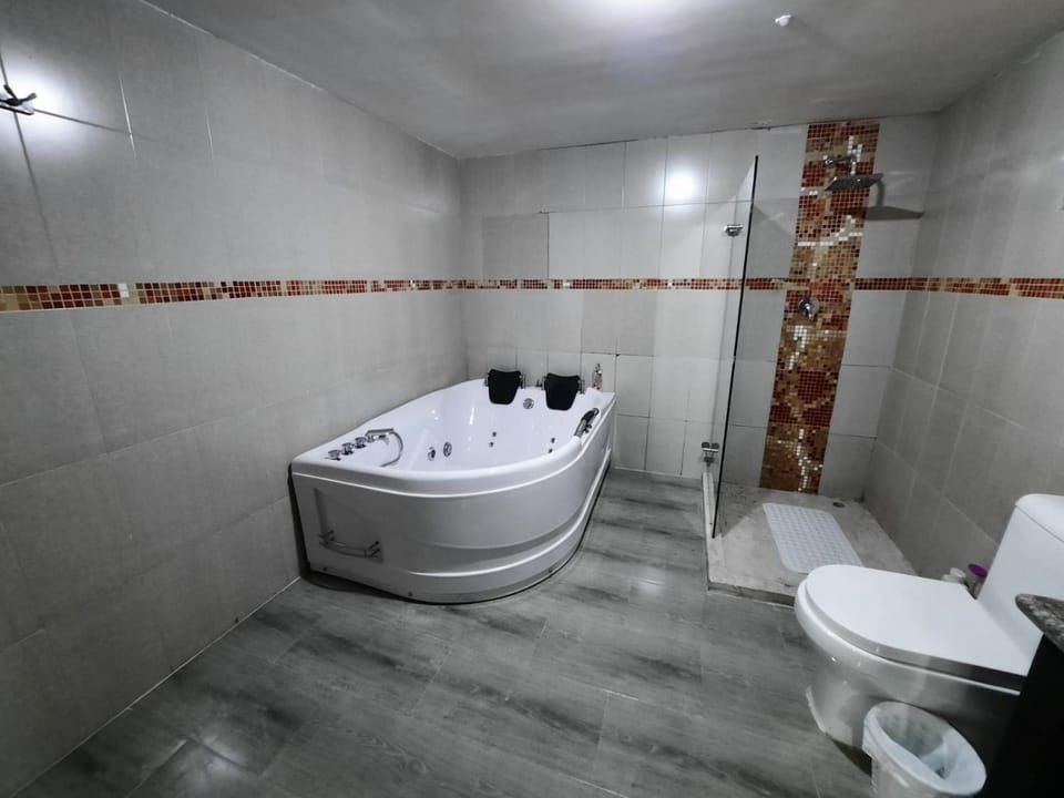 Bathroom, Bath