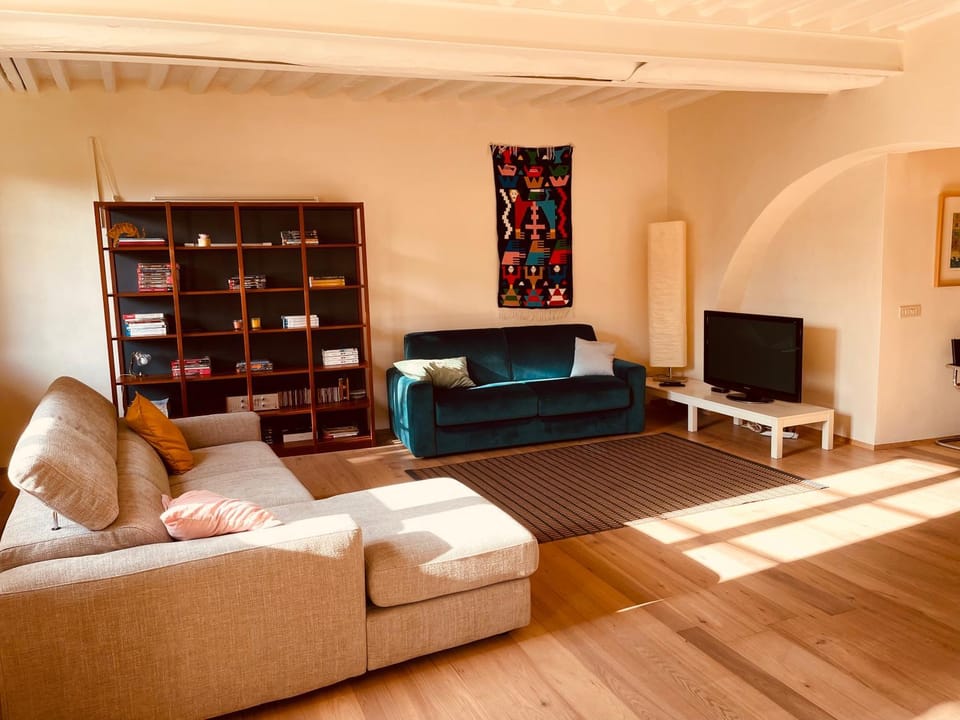 TV and multimedia, Living room
