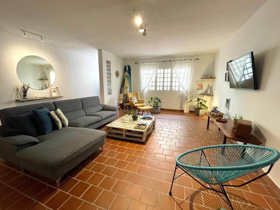 Communal lounge/ TV room, TV and multimedia, Living room, Seating area