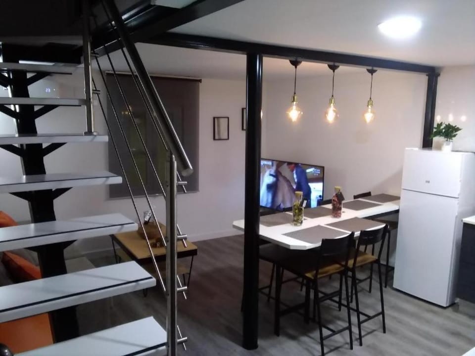 Encanto Cuenca - Puente Del Tiempo Apartment in Cuenca